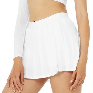 NWOT Alo Yoga Tennis Skirt - White